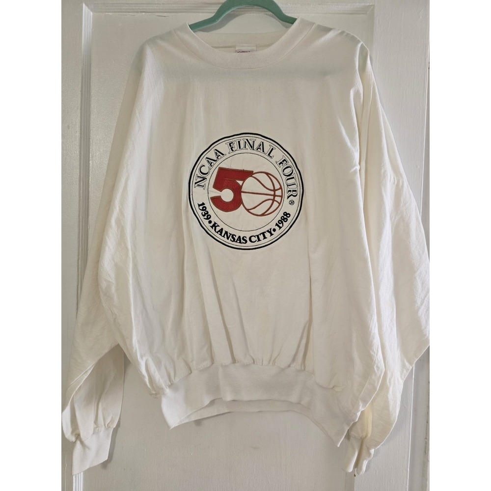 Vintage Nutmeg‎ Mills 1988 NCAA Final Four Basketball Pullover One Size